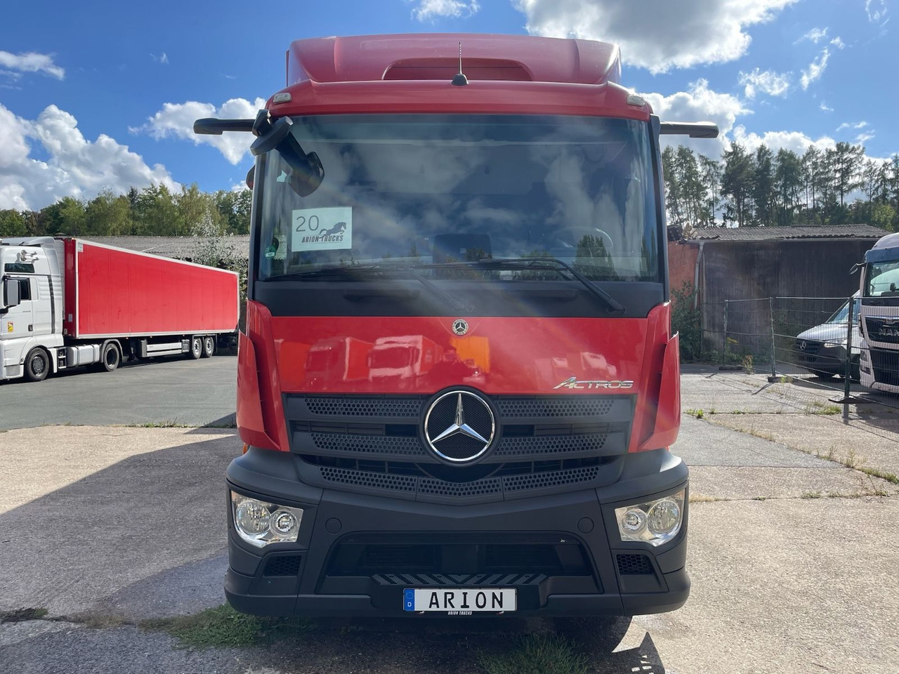 Mercedes-Benz Actros 2543 6x2 Kühlkoffer/CARRIER/KERSCHER/EU6d - Camião frigorífico: foto 2 Mercedes-Benz Actros 2543 6x2 Kühlkoffer/CARRIER/KERSCHER/EU6d - Camião frigorífico: foto 2