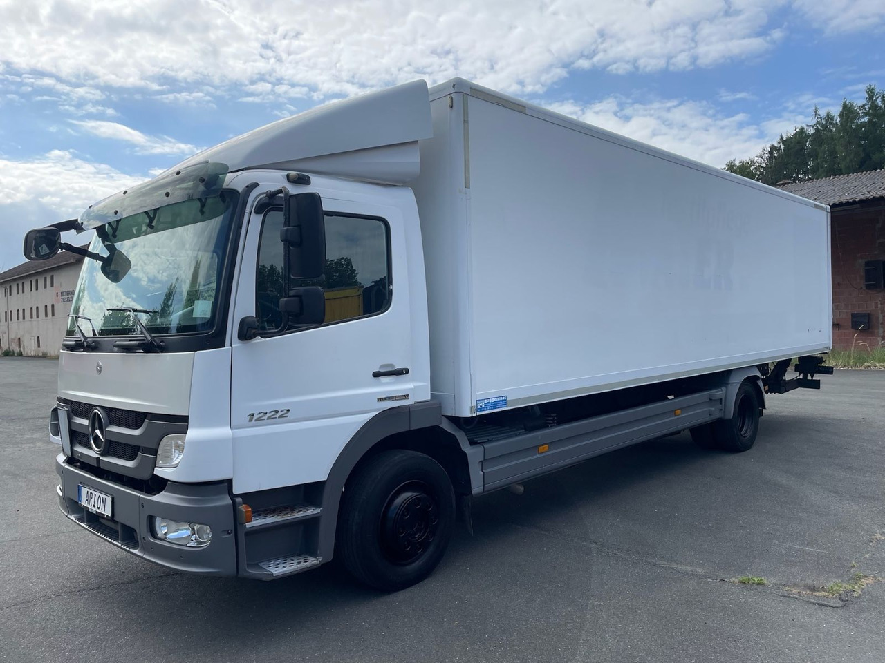 Mercedes-Benz Atego 2 1222 4x2 Koffer/LBW/DAUTEL/8,25m/AC/EU5 - Camião furgão: foto 3 Mercedes-Benz Atego 2 1222 4x2 Koffer/LBW/DAUTEL/8,25m/AC/EU5 - Camião furgão: foto 3