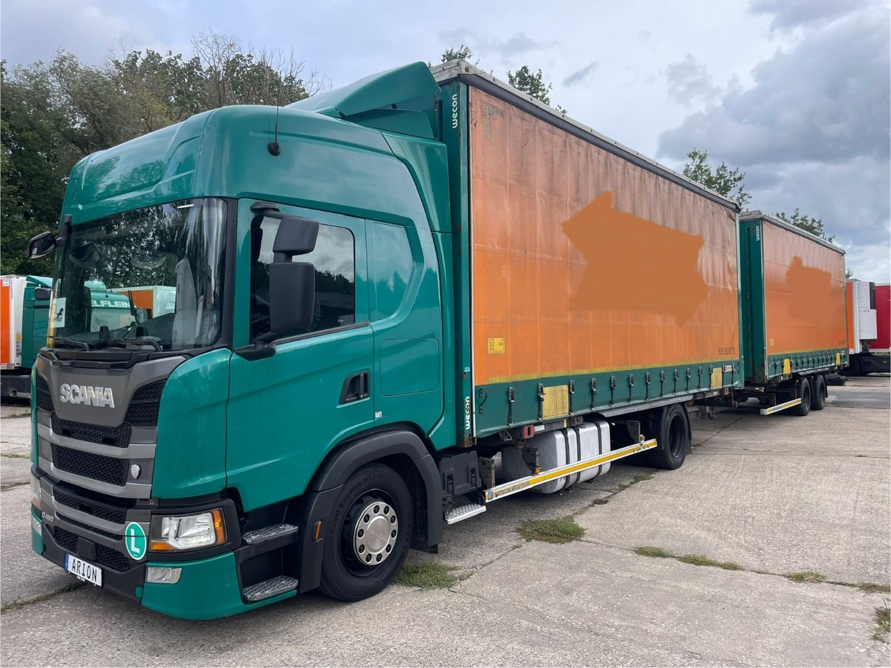 Scania G450 Pritsche+Plane/ANHÄNGER/KOTSCHENREUTHER - Camião de lona: foto 2 Scania G450 Pritsche+Plane/ANHÄNGER/KOTSCHENREUTHER - Camião de lona: foto 2