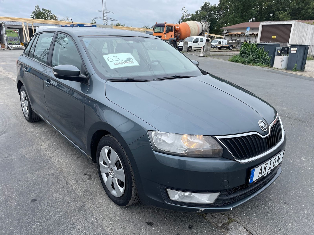 Skoda Rapid Spaceback Ambition - Carrinha: foto 1 Skoda Rapid Spaceback Ambition - Carrinha: foto 1
