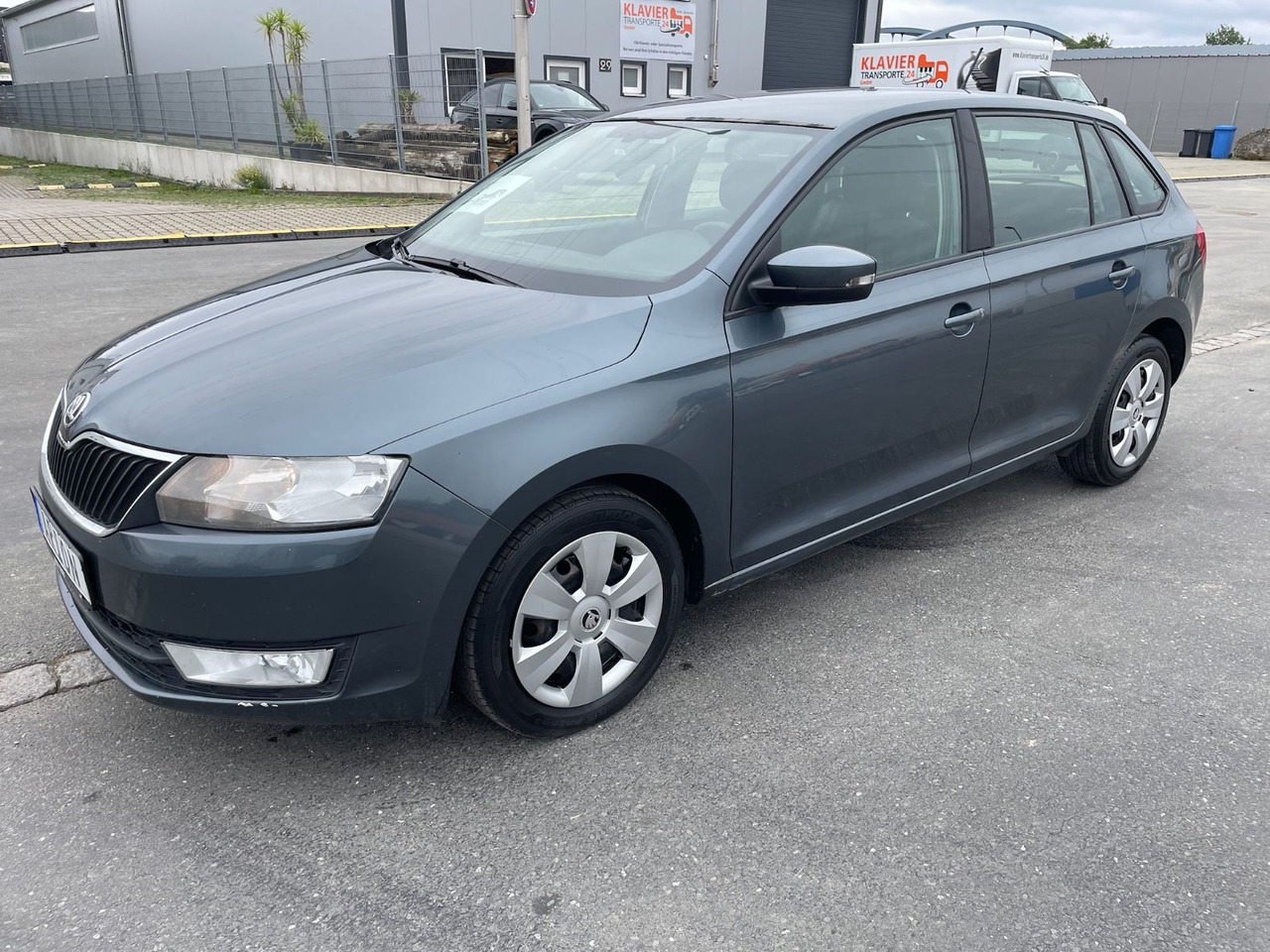 Skoda Rapid Spaceback Ambition - Carrinha: foto 3 Skoda Rapid Spaceback Ambition - Carrinha: foto 3