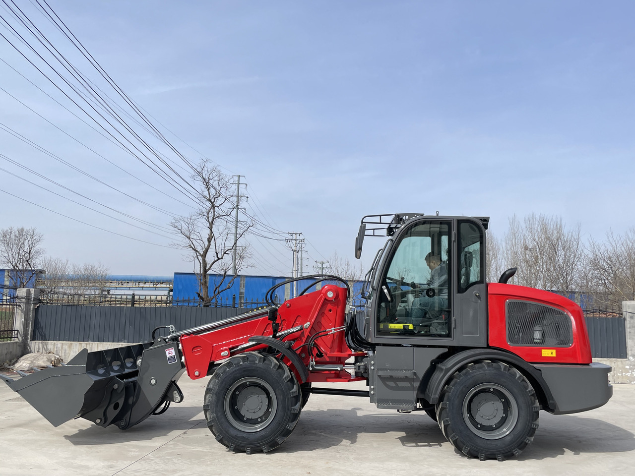 JIELI JL25T - Pá carregadora telescópica: foto 3 JIELI JL25T - Pá carregadora telescópica: foto 3