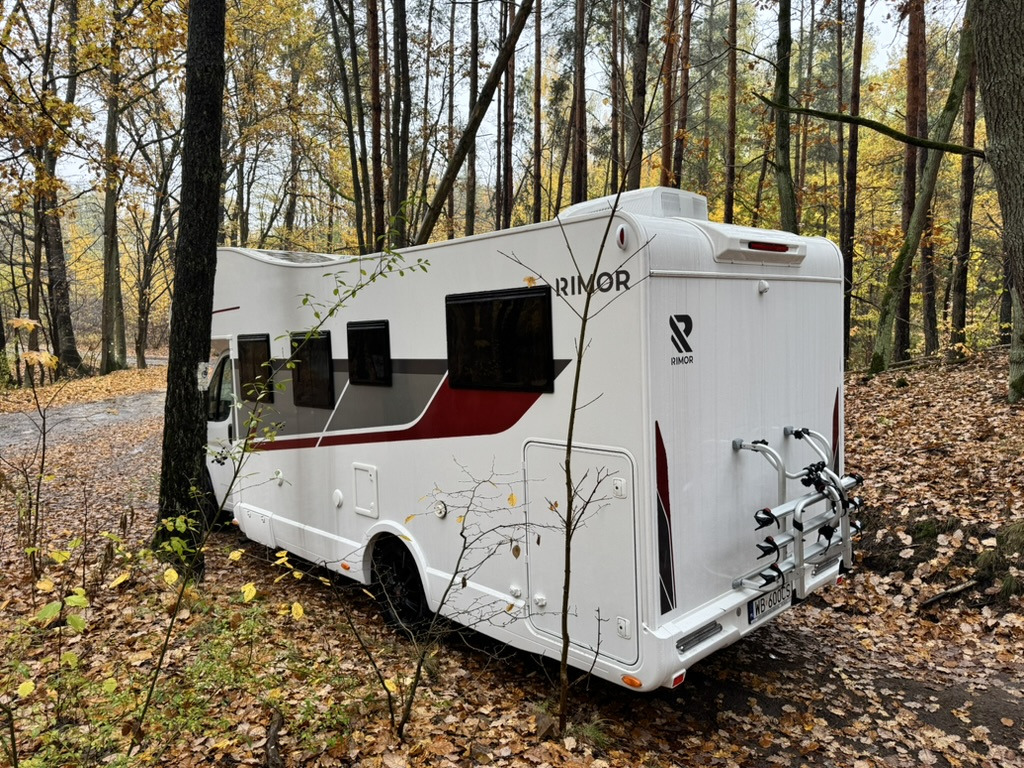 Rimor Seal 695 - Autocaravana capucine: foto 3 Rimor Seal 695 - Autocaravana capucine: foto 3