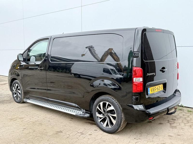 Citroën Jumpy 2.0 HDI 145pk L2H1 Airco Trekhaak Carplay Navigatie Cruise Control Achteruit -Rijcamera - Furgão compacto: foto 2 Citroën Jumpy 2.0 HDI 145pk L2H1 Airco Trekhaak Carplay Navigatie Cruise Control Achteruit -Rijcamera - Furgão compacto: foto 2