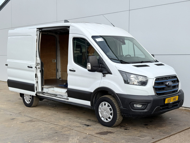 Ford E-Transit 390 75kWh 184PK Elektrisch 75kWh 334km WLTP BEV Snelladen L2H2 Climate Control Tacho Carplay Camera Stoelverwarming Parkeersensoren voor achter - Furgão, Carrinha elétrica: foto 5 Ford E-Transit 390 75kWh 184PK Elektrisch 75kWh 334km WLTP BEV Snelladen L2H2 Climate Control Tacho Carplay Camera Stoelverwarming Parkeersensoren voor achter - Furgão, Carrinha elétrica: foto 5
