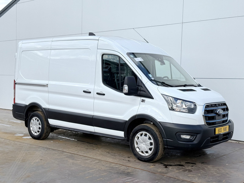 Ford E-Transit 75kWh 184PK 390 Elektrisch 75kWh 334km WLTP BEV Snelladen L2H2 Climate Control Tacho Carplay Camera Stoelverwarming Parkeersensoren voor achter - Furgão, Carrinha elétrica: foto 4 Ford E-Transit 75kWh 184PK 390 Elektrisch 75kWh 334km WLTP BEV Snelladen L2H2 Climate Control Tacho Carplay Camera Stoelverwarming Parkeersensoren voor achter - Furgão, Carrinha elétrica: foto 4