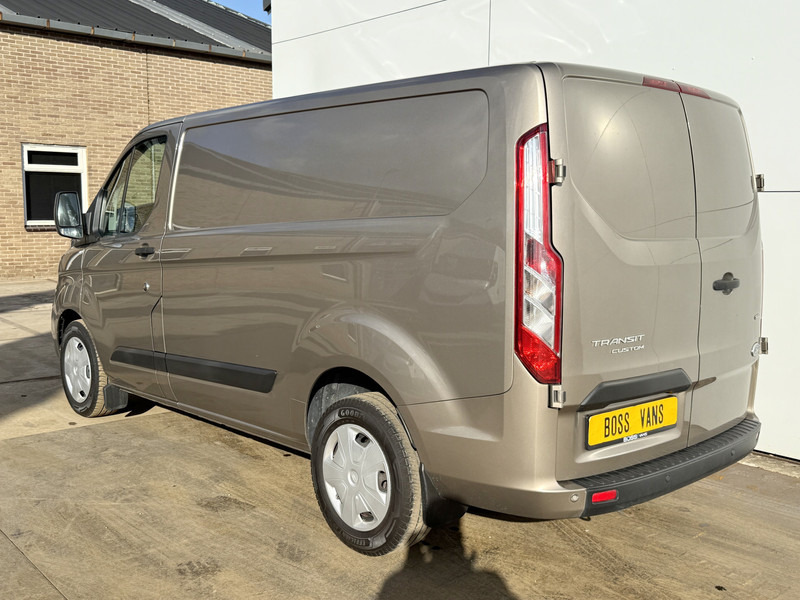 Ford Transit Custom 340 1.0 130PK PHEV Benzine Plug In Hybride L1H1 Automaat Airco Cruise Control Stoelverwarming Parkeersensoren voor achter - Furgão compacto: foto 2 Ford Transit Custom 340 1.0 130PK PHEV Benzine Plug In Hybride L1H1 Automaat Airco Cruise Control Stoelverwarming Parkeersensoren voor achter - Furgão compacto: foto 2