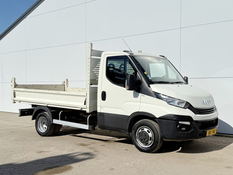 Iveco Daily 35C12 2.3 Kipper Dubbellucht Trekhaak Airco Cruise Control Lucht Geveerde Stoel - Carrinha basculante: foto 5 Iveco Daily 35C12 2.3 Kipper Dubbellucht Trekhaak Airco Cruise Control Lucht Geveerde Stoel - Carrinha basculante: foto 5