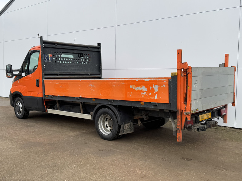 Iveco Daily 35C15 Open Laadbak 3.5t Trekhaak Laadklep Pritische Pick up - Carrinha de caixa aberta: foto 2 Iveco Daily 35C15 Open Laadbak 3.5t Trekhaak Laadklep Pritische Pick up - Carrinha de caixa aberta: foto 2