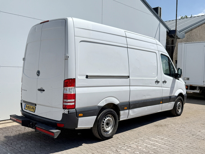 Mercedes-Benz Sprinter 211 2.2 CDI Automaat L2H2 Climate Control Trekhaak Navigatie - Furgão compacto: foto 3 Mercedes-Benz Sprinter 211 2.2 CDI Automaat L2H2 Climate Control Trekhaak Navigatie - Furgão compacto: foto 3
