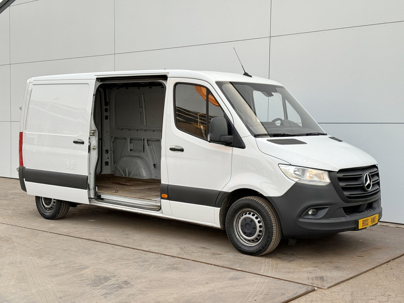 Mercedes-Benz Sprinter 315 1.9 CDI L2H1 Climate Control Cruise Control Carplay - Furgão: foto 5 Mercedes-Benz Sprinter 315 1.9 CDI L2H1 Climate Control Cruise Control Carplay - Furgão: foto 5
