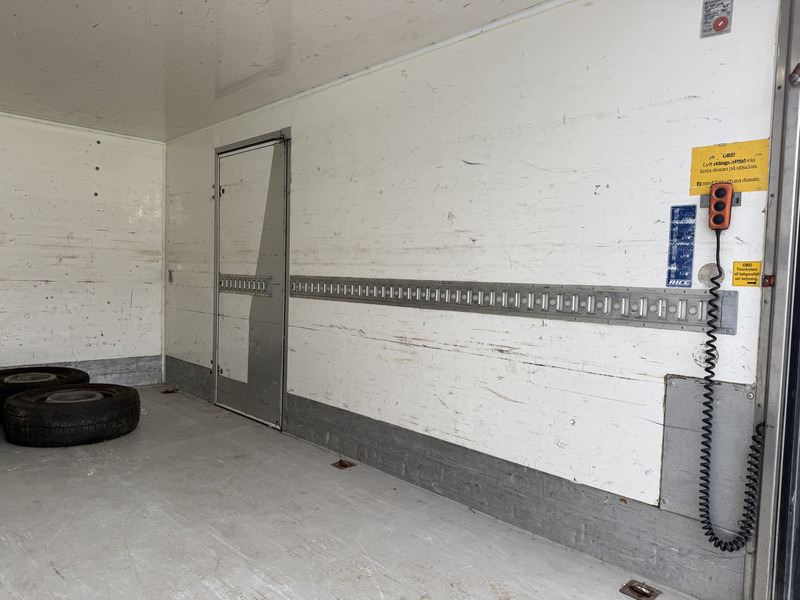 Carrinha de contentor Mercedes-Benz Sprinter 316 2.2 CDI Automaat Laadklep Lane Assist Standkachel Climate Control Bakwagen Meubelbak: foto 13 Carrinha de contentor Mercedes-Benz Sprinter 316 2.2 CDI Automaat Laadklep Lane Assist Standkachel Climate Control Bakwagen Meubelbak: foto 13