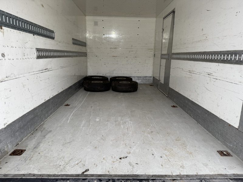 Carrinha de contentor Mercedes-Benz Sprinter 316 2.2 CDI Automaat Laadklep Lane Assist Standkachel Climate Control Bakwagen Meubelbak: foto 12 Carrinha de contentor Mercedes-Benz Sprinter 316 2.2 CDI Automaat Laadklep Lane Assist Standkachel Climate Control Bakwagen Meubelbak: foto 12