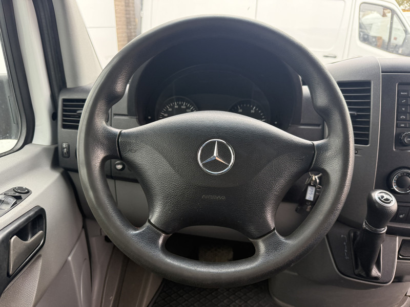Carrinha de contentor Mercedes-Benz Sprinter 316 2.2 CDI Automaat Laadklep Lane Assist Standkachel Climate Control Bakwagen Meubelbak: foto 19 Carrinha de contentor Mercedes-Benz Sprinter 316 2.2 CDI Automaat Laadklep Lane Assist Standkachel Climate Control Bakwagen Meubelbak: foto 19
