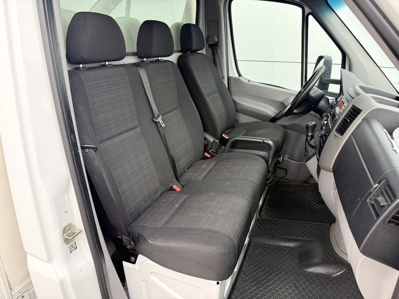 Carrinha de contentor Mercedes-Benz Sprinter 316 2.2 CDI Automaat Laadklep Lane Assist Standkachel Climate Control Bakwagen Meubelbak: foto 7 Carrinha de contentor Mercedes-Benz Sprinter 316 2.2 CDI Automaat Laadklep Lane Assist Standkachel Climate Control Bakwagen Meubelbak: foto 7