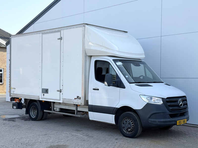 Mercedes-Benz Sprinter 514 2.2 CDI Dubbellucht Laadklep Airco Cruise Control Bakwagen Meubelbak Koffer - Carrinha de contentor: foto 4 Mercedes-Benz Sprinter 514 2.2 CDI Dubbellucht Laadklep Airco Cruise Control Bakwagen Meubelbak Koffer - Carrinha de contentor: foto 4