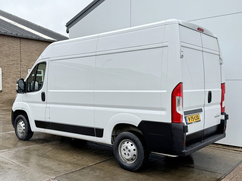 Opel Movano 2.2 HDI 140PK L2H2 Climate Control Cruise Control Parkeersensoren - Furgão compacto: foto 2 Opel Movano 2.2 HDI 140PK L2H2 Climate Control Cruise Control Parkeersensoren - Furgão compacto: foto 2