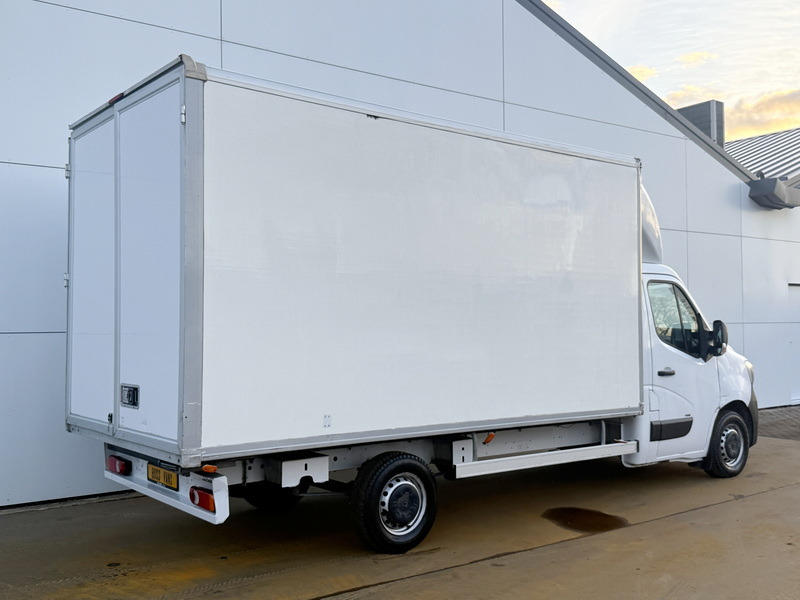 Renault eMaster ZE 75PK 100% Elektrisch 57kWh 193km WLTP LED Airco Cruise Control Bakwagen Meubelbak Koffer Laadkabel - Carrinha de contentor, Carrinha elétrica: foto 3 Renault eMaster ZE 75PK 100% Elektrisch 57kWh 193km WLTP LED Airco Cruise Control Bakwagen Meubelbak Koffer Laadkabel - Carrinha de contentor, Carrinha elétrica: foto 3