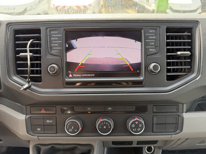 Carrinha de caixa aberta Volkswagen Crafter 2.0 TDI 102PK Open laadbak Airco Cruise Control Carplay Camera Trekhaak: foto 16