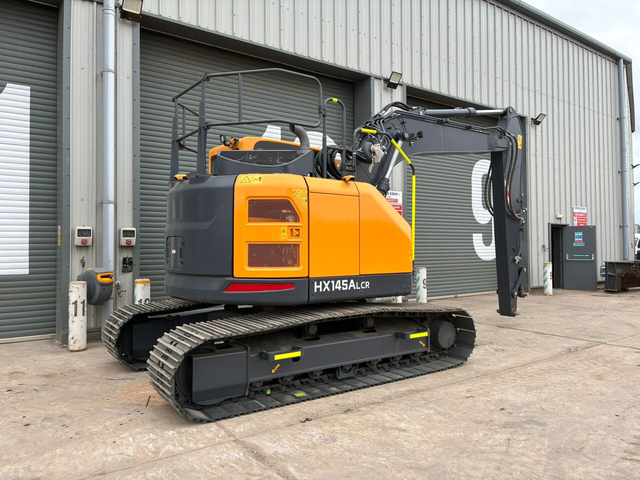 Hyundai HX145ALCR - Escavadora de rastos: foto 4 Hyundai HX145ALCR - Escavadora de rastos: foto 4