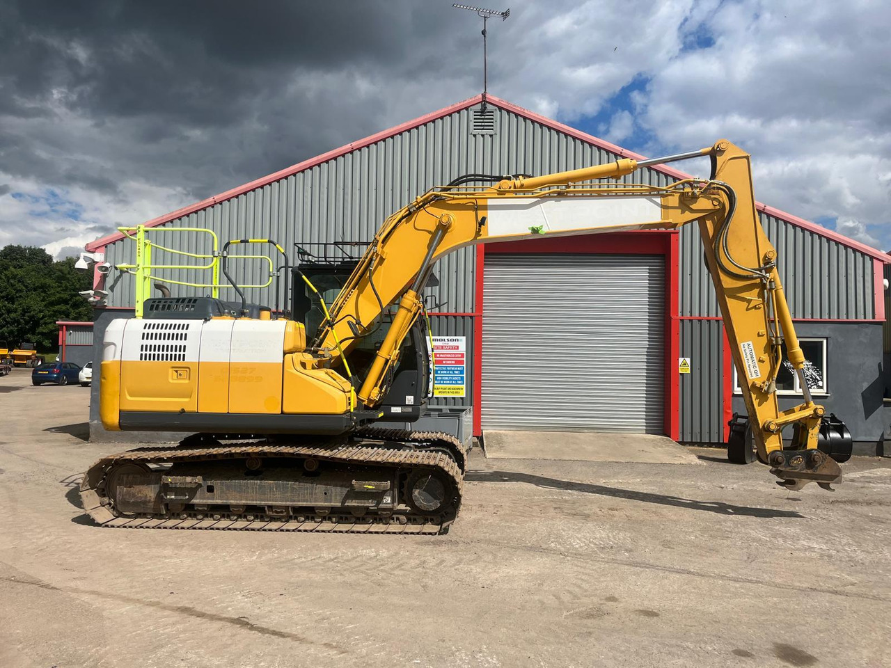 Escavadora de rastos Kobelco SK130LC-11: foto 6