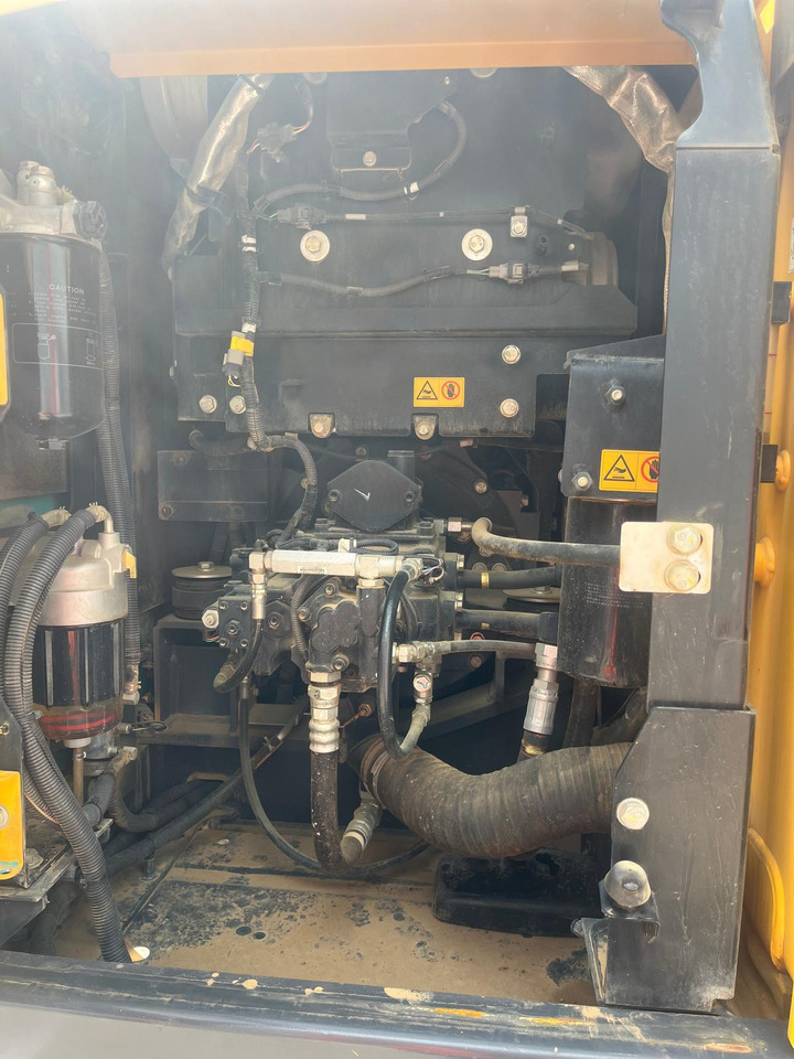 Escavadora de rastos Kobelco SK130LC-11: foto 17