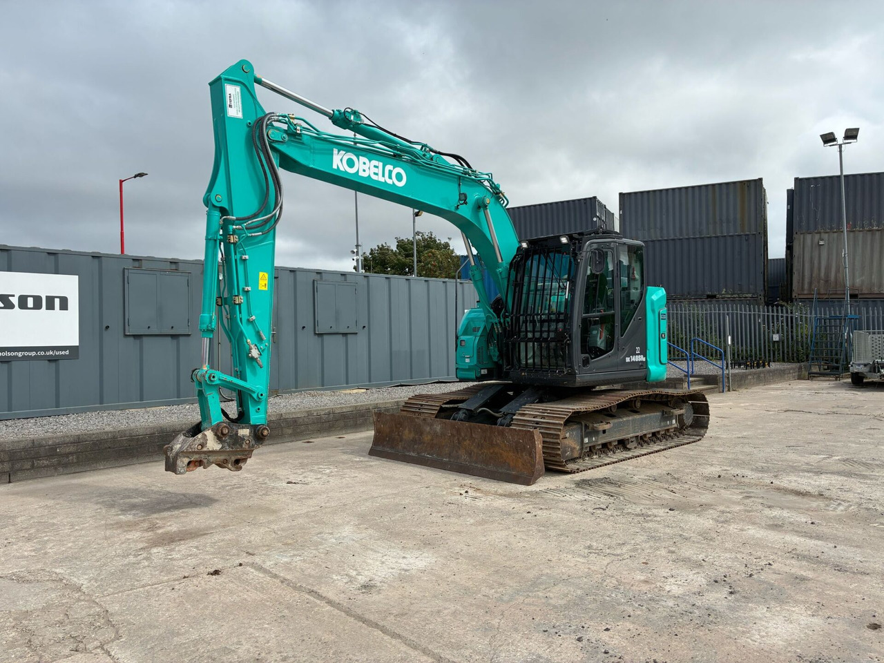 Kobelco SK140SRLC-7 - Escavadora de rastos: foto 1 Kobelco SK140SRLC-7 - Escavadora de rastos: foto 1
