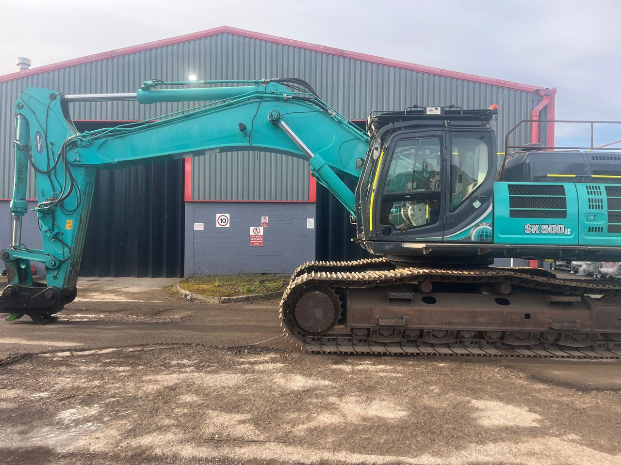 Kobelco SK500LC-10 - Escavadora de rastos: foto 2 Kobelco SK500LC-10 - Escavadora de rastos: foto 2