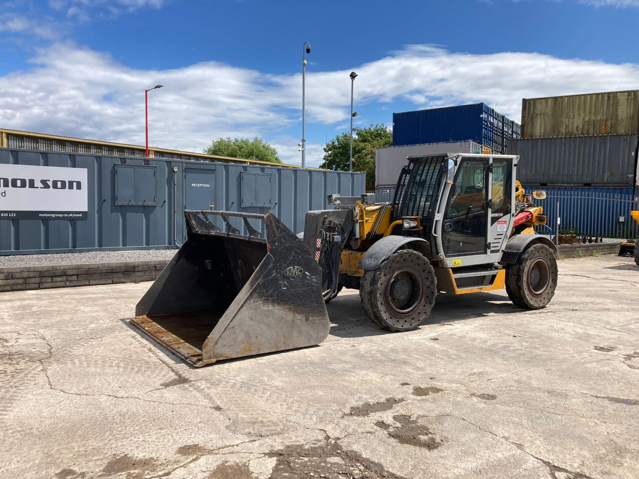 Sennebogen 355E - Empilhador telescópico: foto 1 Sennebogen 355E - Empilhador telescópico: foto 1