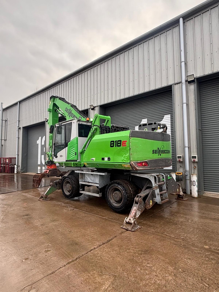 Sennebogen 818E - Manipulador de material: foto 3 Sennebogen 818E - Manipulador de material: foto 3