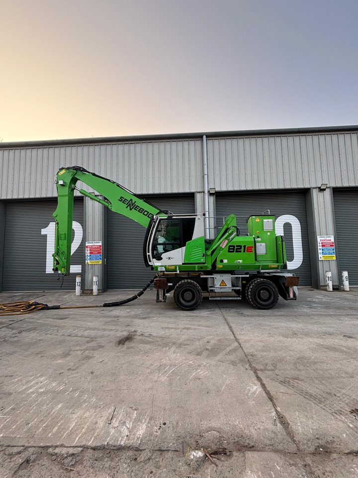 Sennebogen 821E Electric - Manipulador de material: foto 2 Sennebogen 821E Electric - Manipulador de material: foto 2