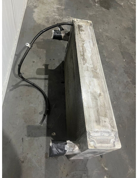 Liebherr Cooling Radiator / koeler - Radiador: foto 2 Liebherr Cooling Radiator / koeler - Radiador: foto 2