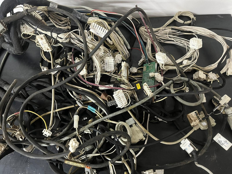 Liebherr Kabelboom - Cables/ Wire harness: foto 2 Liebherr Kabelboom - Cables/ Wire harness: foto 2