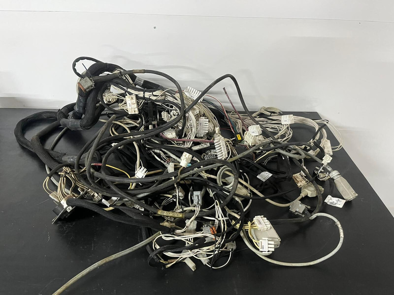 Liebherr Kabelboom - Cables/ Wire harness: foto 1 Liebherr Kabelboom - Cables/ Wire harness: foto 1