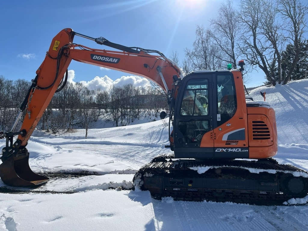 Doosan DX 140 LCR-5 - Escavadora de rastos: foto 2 Doosan DX 140 LCR-5 - Escavadora de rastos: foto 2