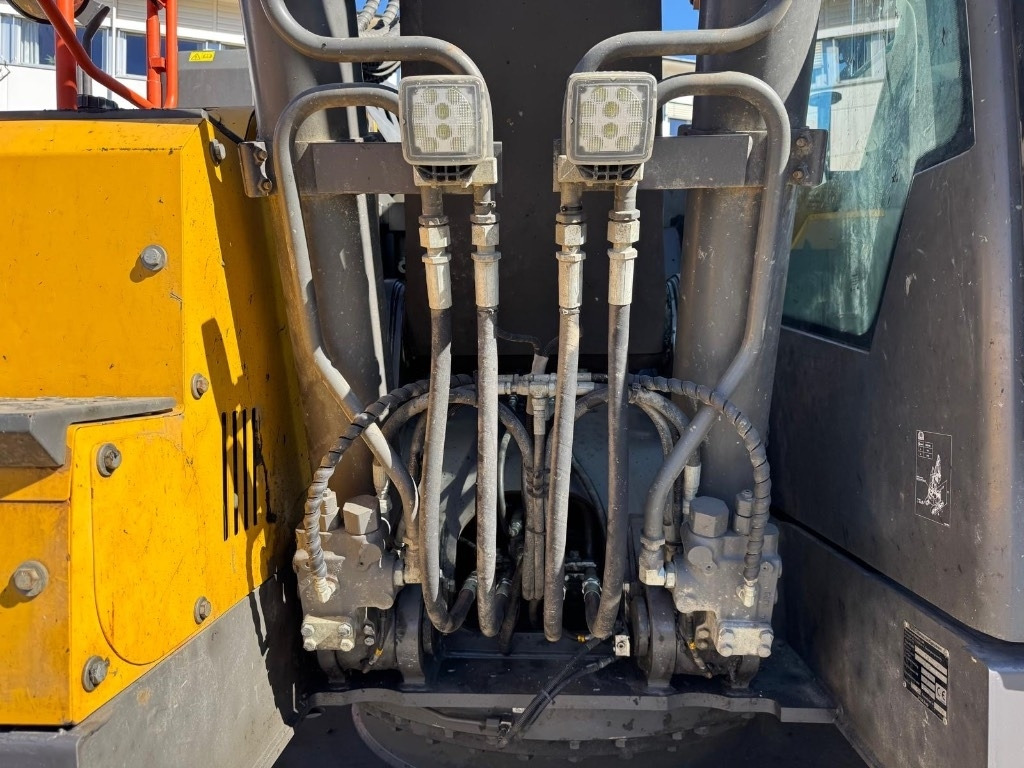 Volvo ECR 235 E - Escavadora de rastos: foto 5 Volvo ECR 235 E - Escavadora de rastos: foto 5