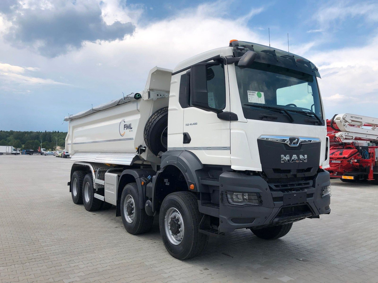 MAN TGS 41.480 GSR 8x4/8x6/8x8 FML KIPPER - Camião basculante: foto 1 MAN TGS 41.480 GSR 8x4/8x6/8x8 FML KIPPER - Camião basculante: foto 1