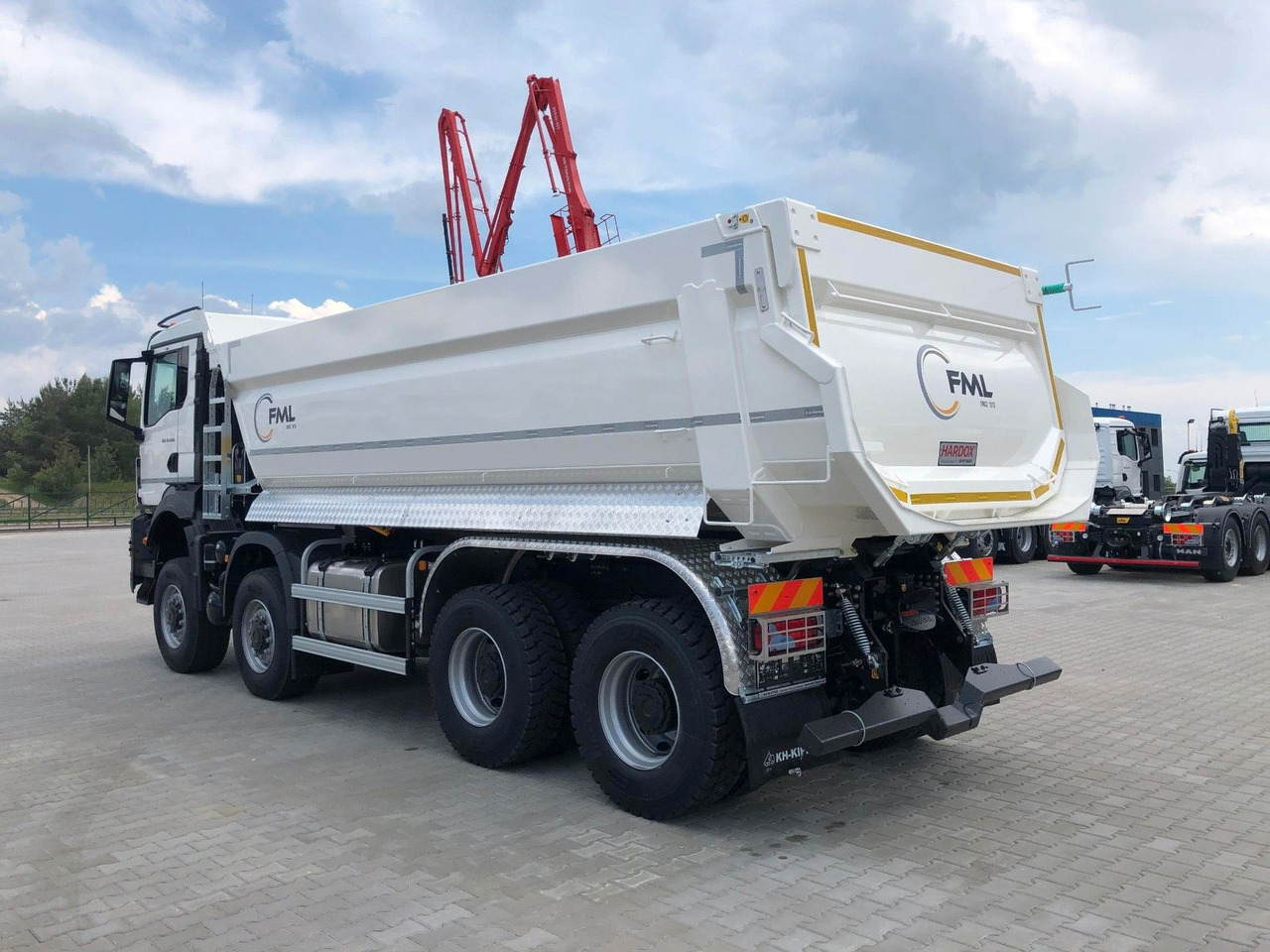 MAN TGS 41.480 GSR 8x4/8x6/8x8 FML KIPPER - Camião basculante: foto 5 MAN TGS 41.480 GSR 8x4/8x6/8x8 FML KIPPER - Camião basculante: foto 5