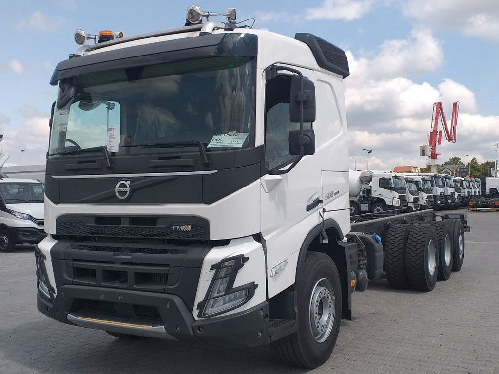 Volvo FMX 500 8X4 TRIDEM - Camião chassi: foto 2 Volvo FMX 500 8X4 TRIDEM - Camião chassi: foto 2