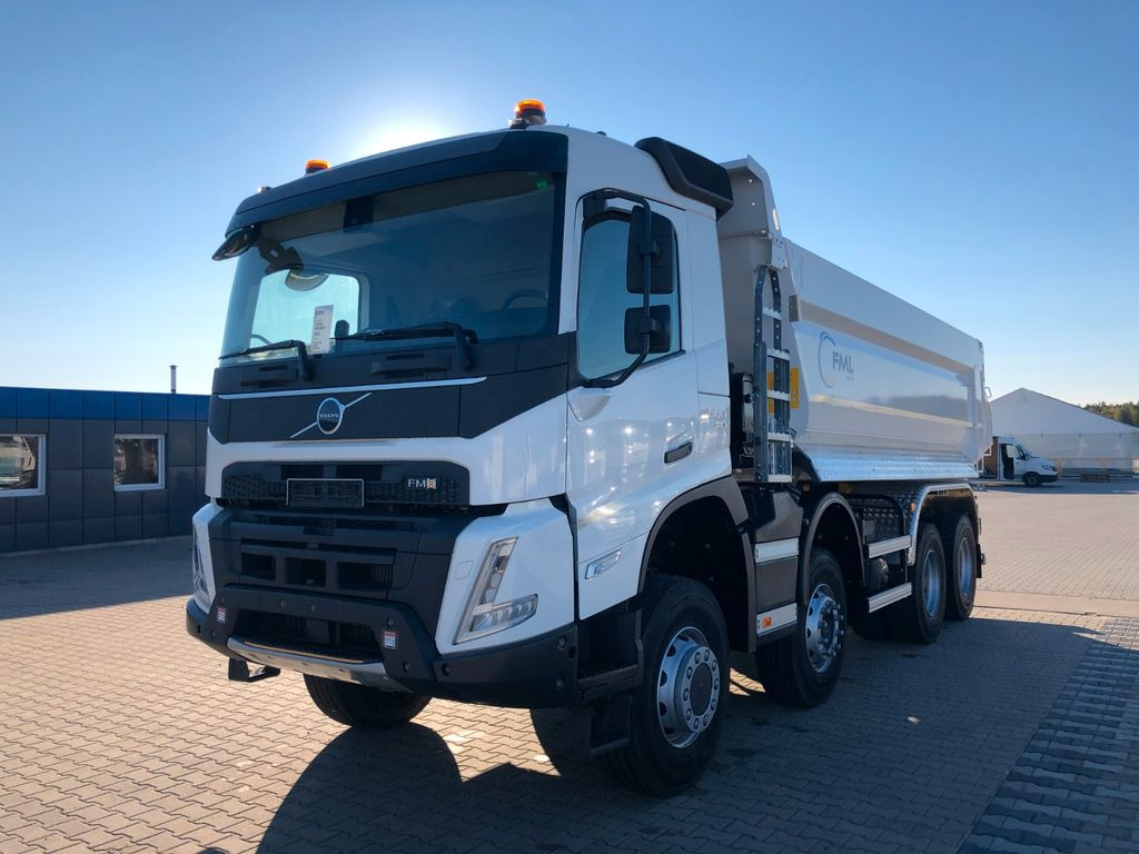 Volvo FMX 500 GSR 8x6 FML KIPPER - Camião basculante: foto 2 Volvo FMX 500 GSR 8x6 FML KIPPER - Camião basculante: foto 2