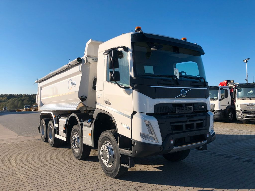 Volvo FMX 500 GSR 8x6 FML KIPPER - Camião basculante: foto 1 Volvo FMX 500 GSR 8x6 FML KIPPER - Camião basculante: foto 1