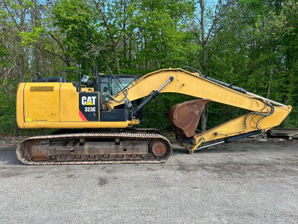 Escavadora de rastos CAT 323 E: foto 42
