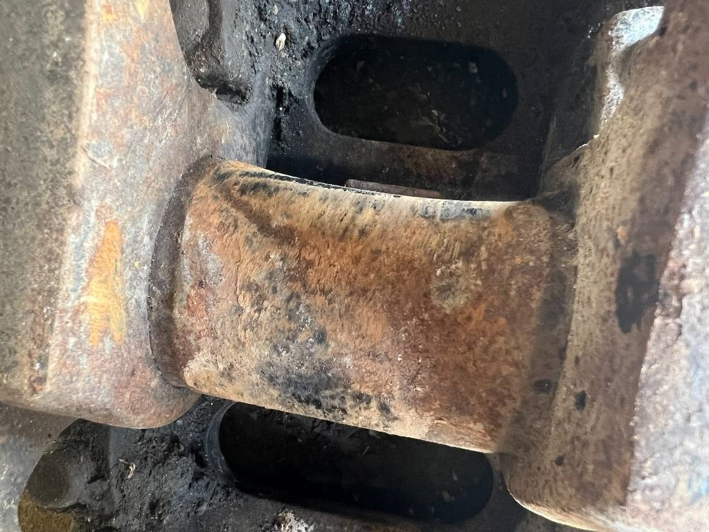 Escavadora de rastos CAT 323 E: foto 13