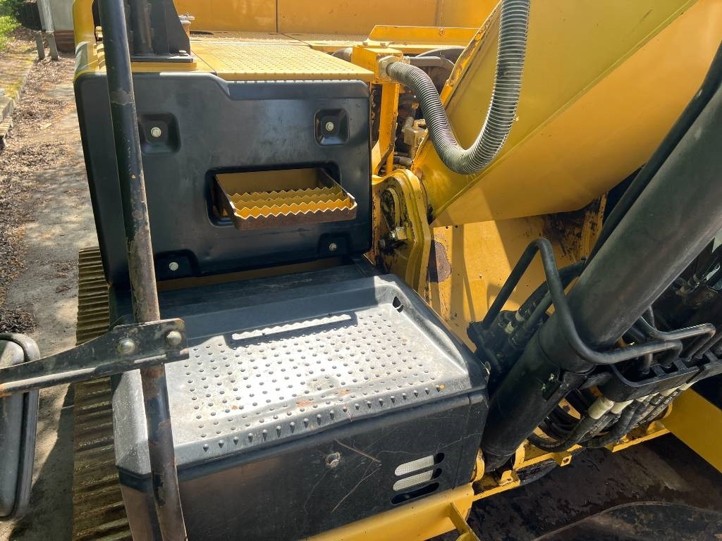 Escavadora de rastos CAT 323 E: foto 23