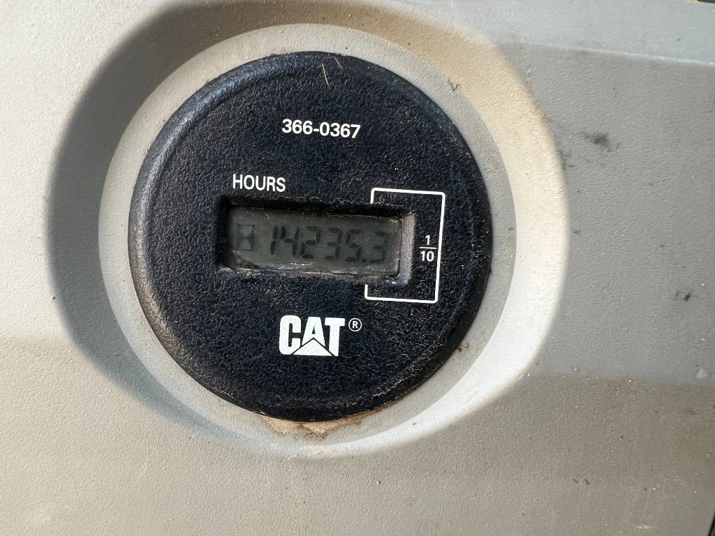 Escavadora de rastos CAT 323 E: foto 9