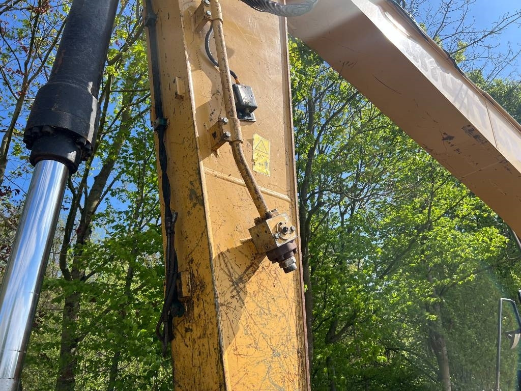 Escavadora de rastos CAT 323 E: foto 22
