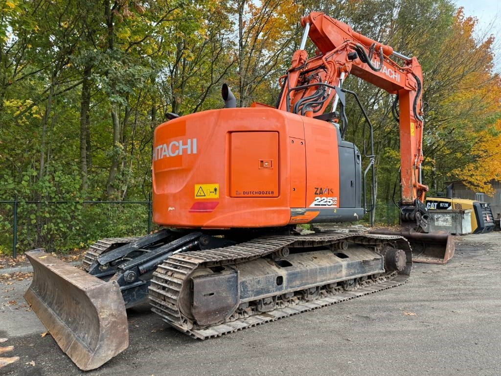 Hitachi ZX225 US LC-6 - Escavadora de rastos: foto 4 Hitachi ZX225 US LC-6 - Escavadora de rastos: foto 4