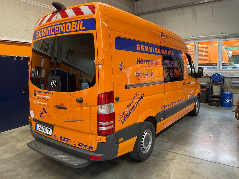 Mercedes-Benz Sprinter 316 CDI - Carrinha de contentor: foto 3 Mercedes-Benz Sprinter 316 CDI - Carrinha de contentor: foto 3