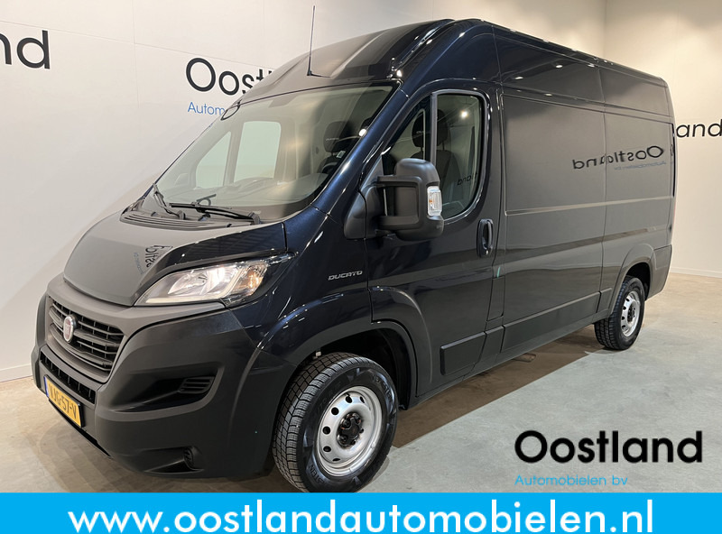 Fiat Ducato 2.3 MultiJet L2H2 120 PK / Euro 6 / Airco / Camera / Cruise Control / Trekhaak / Navigatie / 3-Zits / 72.600 KM !! - Furgão compacto: foto 1 Fiat Ducato 2.3 MultiJet L2H2 120 PK / Euro 6 / Airco / Camera / Cruise Control / Trekhaak / Navigatie / 3-Zits / 72.600 KM !! - Furgão compacto: foto 1