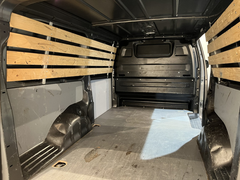 Furgão compacto Peugeot Expert 2.0 BlueHDI Long Premium 180 PK Automaat / Euro 6 / Airco / Cruise Control / Navigatie / CarPlay / Trekhaak / PDC / Imperiaal / 3-Zits 90.000 KM !!: foto 13